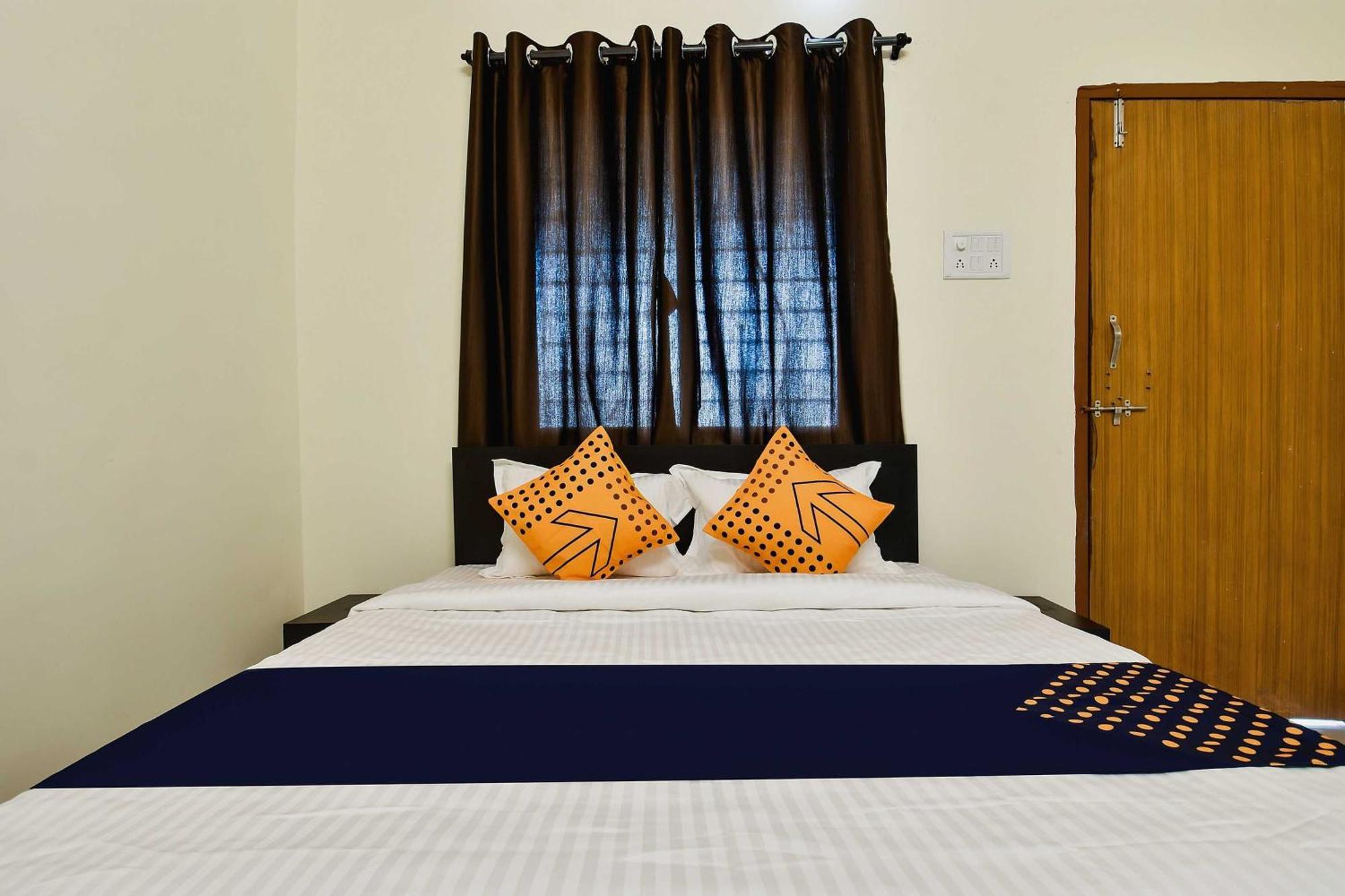 Spot On Carnival Resorts Raipur  Экстерьер фото
